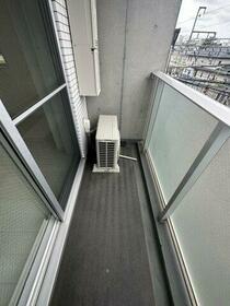 13/16 バルコニー