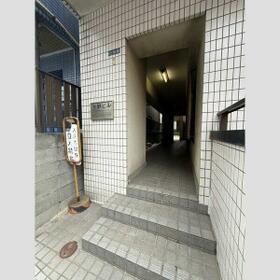 4/4 エントランス