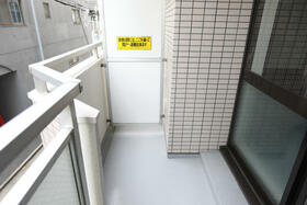 13/16 バルコニー