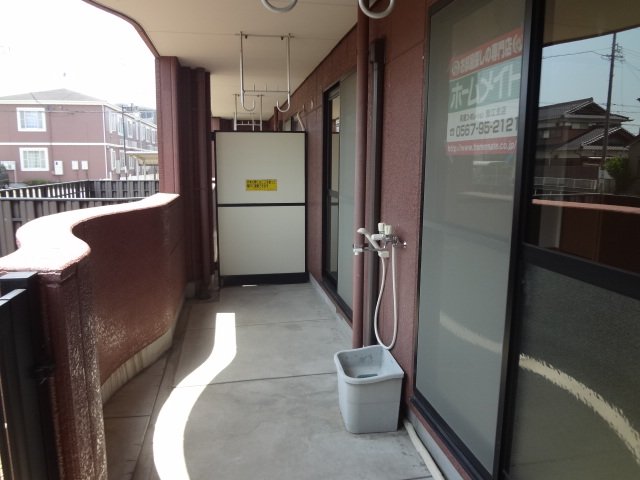 18/23 バルコニー