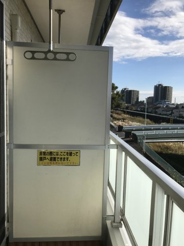 13/20 バルコニー