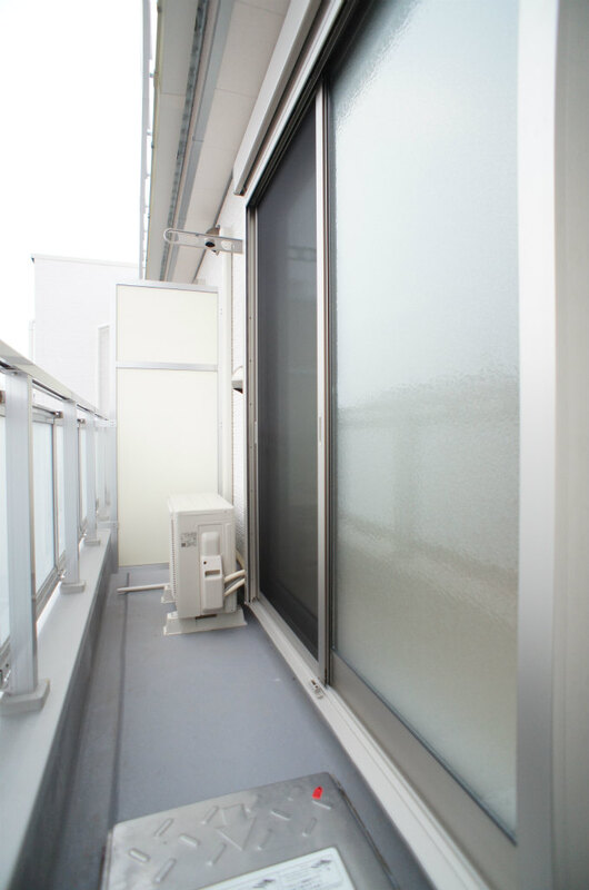 16/20 バルコニー