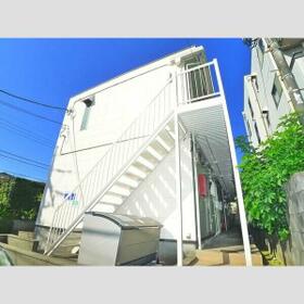 13/13 エントランス