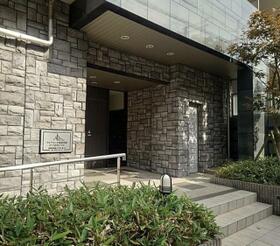 15/16 エントランス