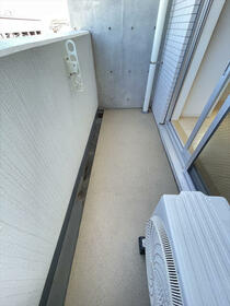 13/16 バルコニー