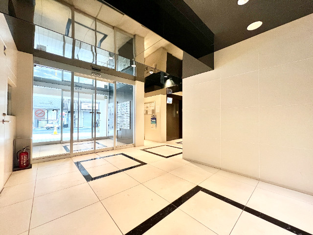 17/22 エントランス