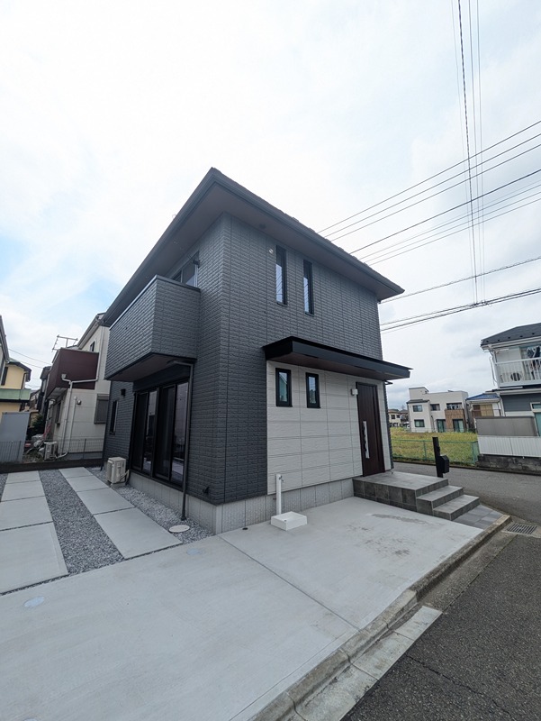 2/3 エントランス