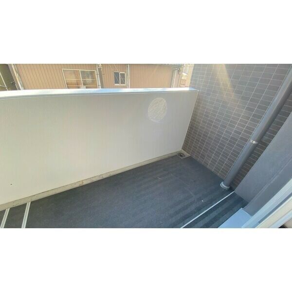 14/21 バルコニー