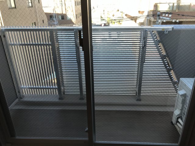 20/27 バルコニー