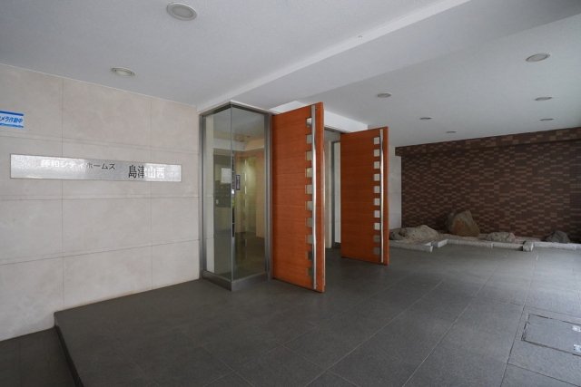 29/30 エントランス