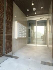 2/2 エントランス