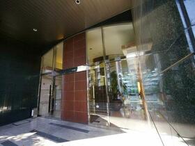 15/16 エントランス