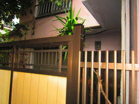 14/22 エントランス