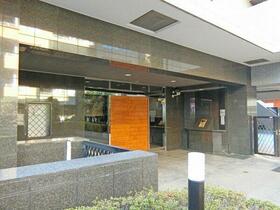 4/5 エントランス