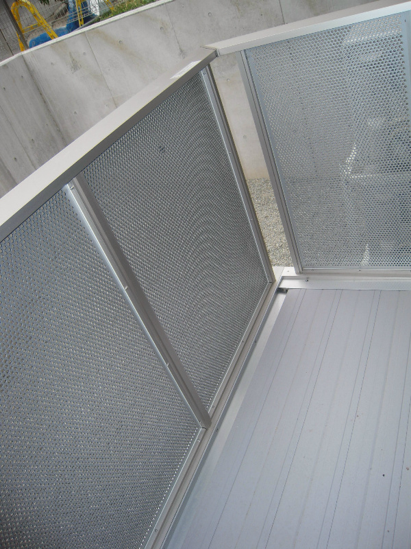 14/16 バルコニー