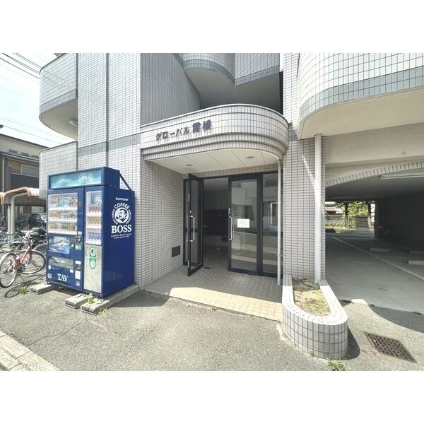 7/11 エントランス