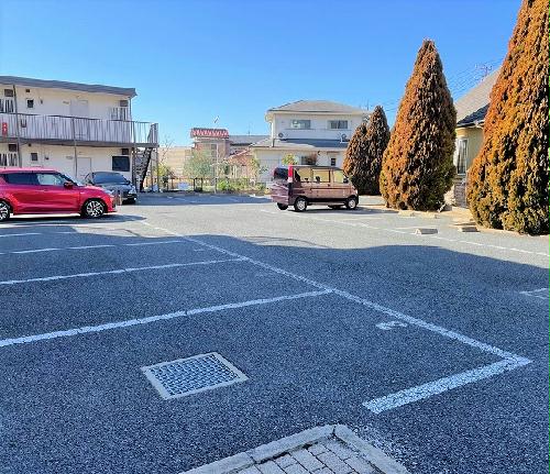 13/14 エントランス