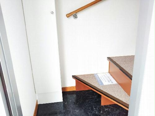 5/13 玄関