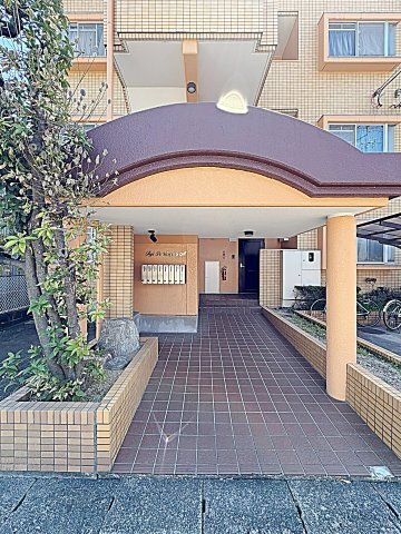 21/21 エントランス