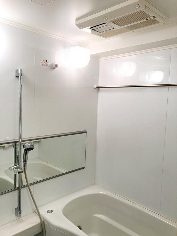 8/16 浴室