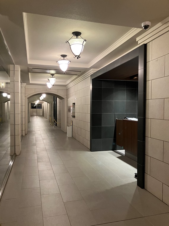 4/4 エントランス