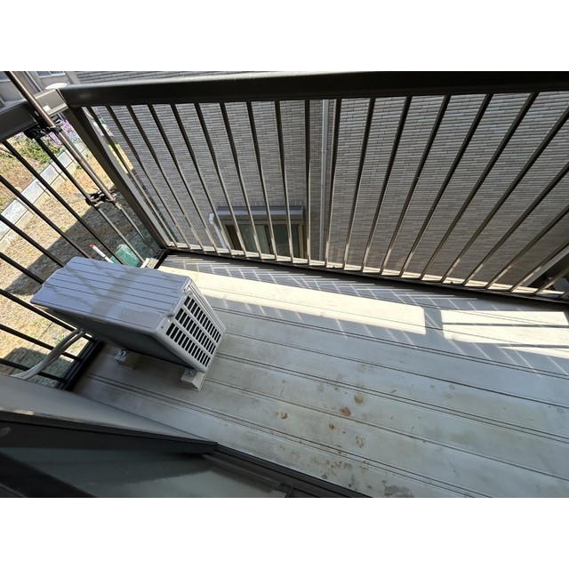 16/22 バルコニー