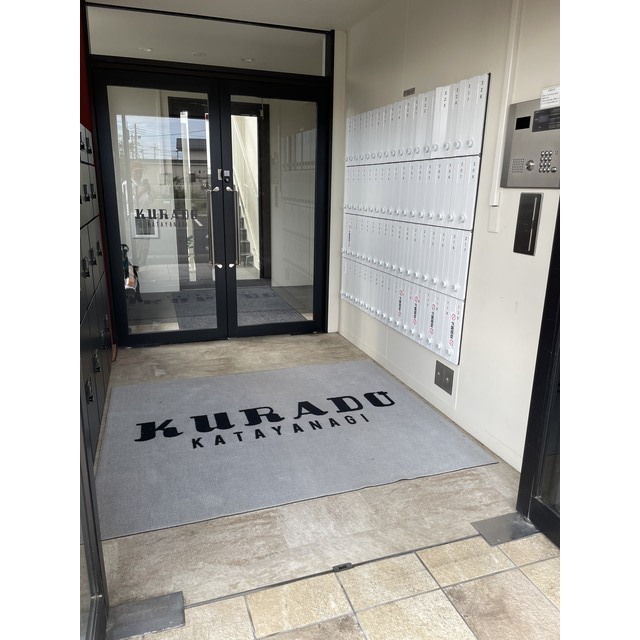 21/21 エントランス