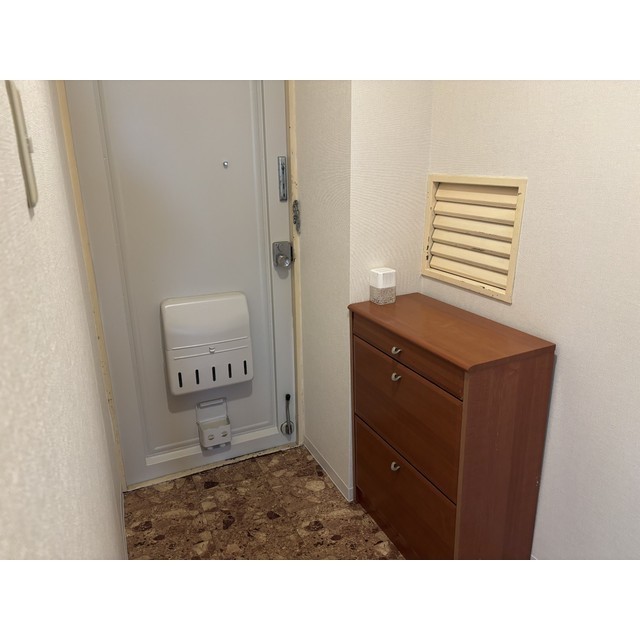14/25 玄関