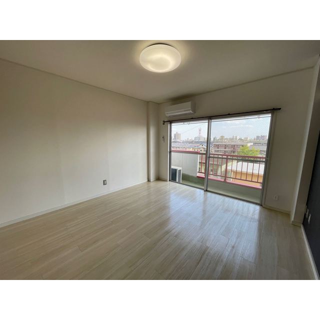 4/20 リビング/ダイニング