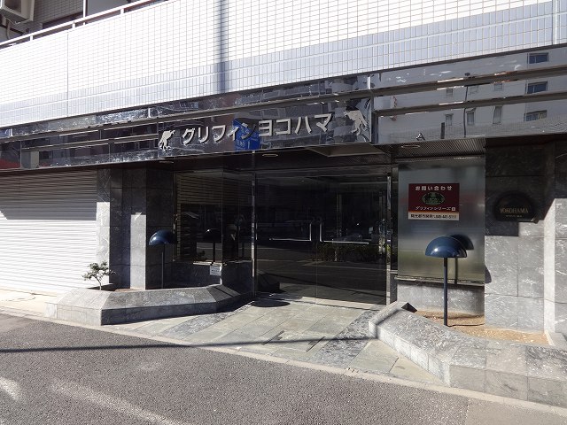 15/17 エントランス