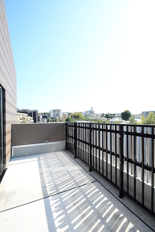 16/20 バルコニー