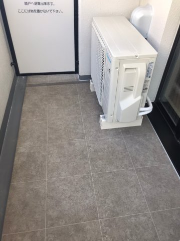 13/17 バルコニー