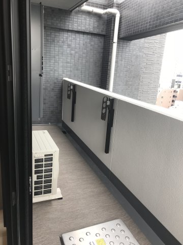 13/21 バルコニー