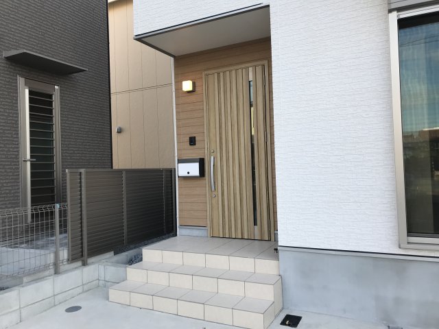 16/24 エントランス