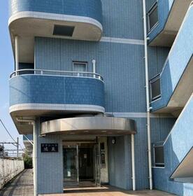 3/3 エントランス