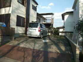 15/16 駐車場