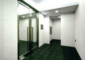 15/16 エントランス