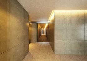 8/8 エントランス