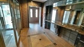 15/16 エントランス