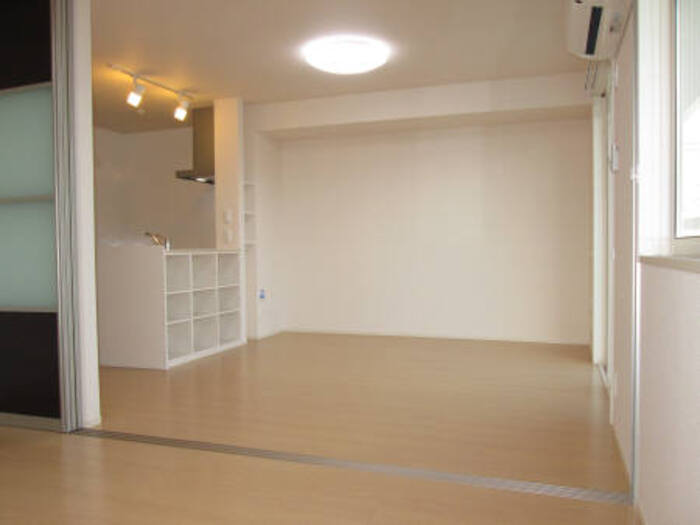 3/7 リビング/ダイニング