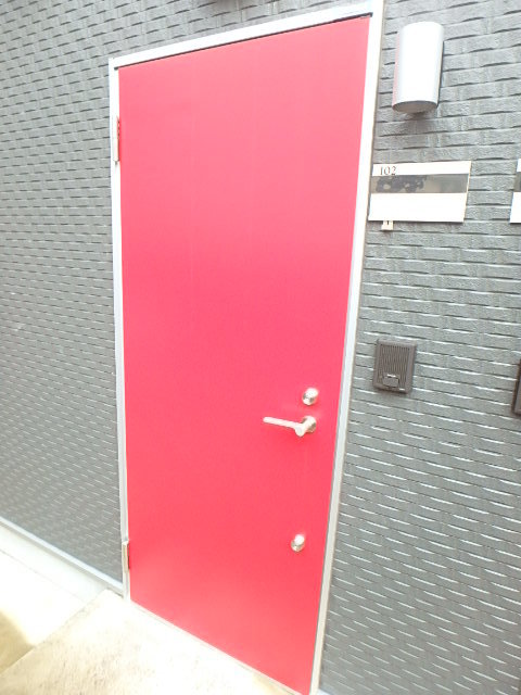 20/23 エントランス