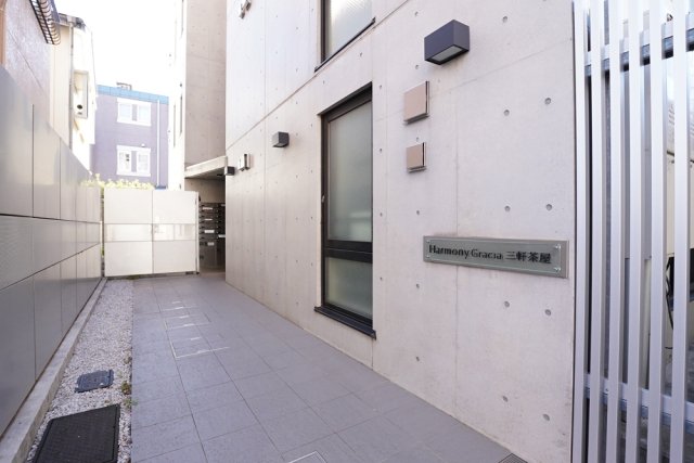 6/8 エントランス