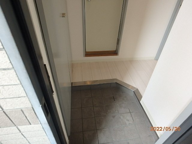 3/21 玄関
