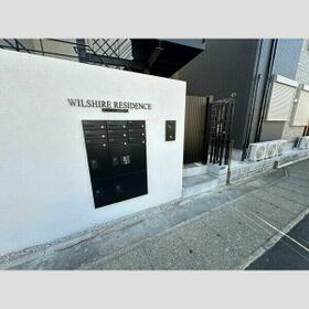 14/15 エントランス