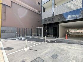 14/14 エントランス