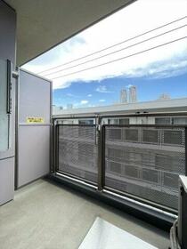 13/16 バルコニー