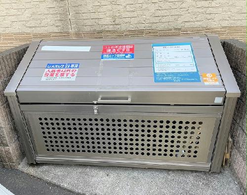 13/15 エントランス