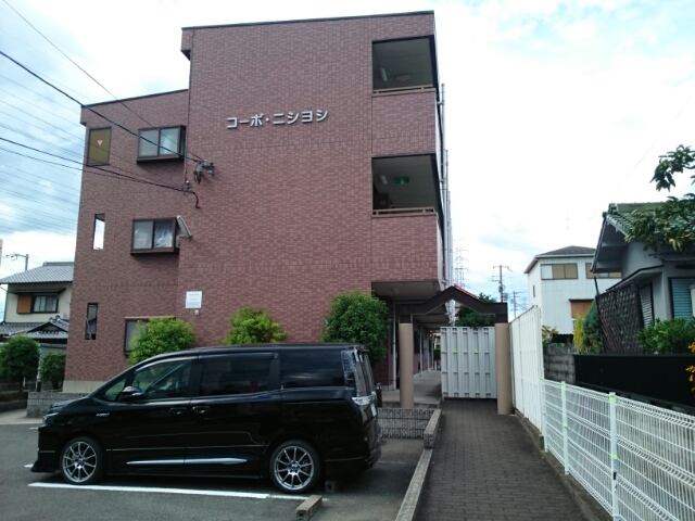 14/16 エントランス