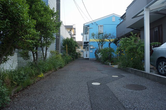 13/16 エントランス