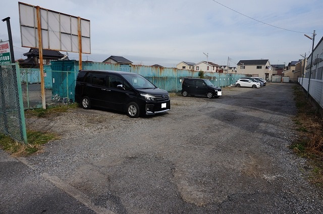 14/16 駐車場
